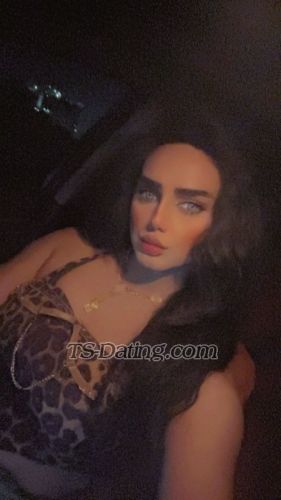 trans girl Malekaa 0758504 trans girl Malekaa 0758504