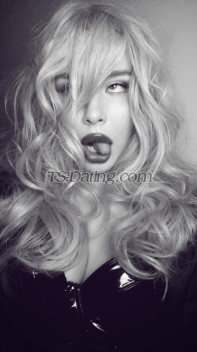 Shemale MalenaTS 7355232