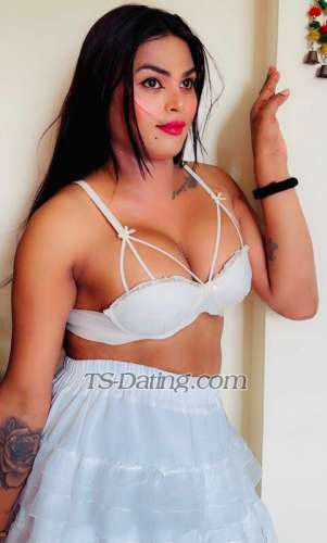 trans girl Manpreet 1803368
