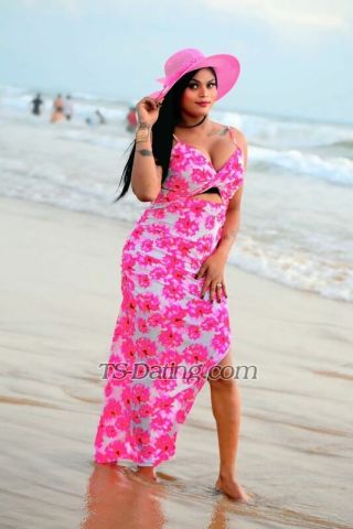 trans girl Manpreet 9868340