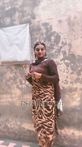 trans girl Manvi00 5409765