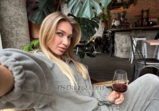 trans girl Maryamistres 0344205 trans girl Maryamistres 0344205
