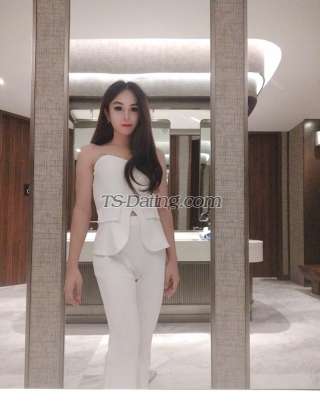 trans girl Mawar2424 2701518