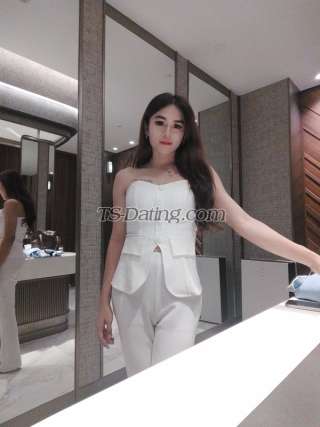 trans girl Mawar2424 2701555