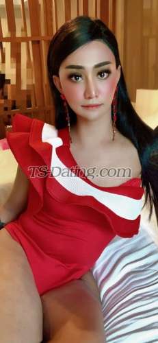 trans girl Maxi100 5981737 trans girl Maxi100 5981737