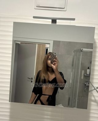 trans girl MaximaXxl 9107532 trans girl MaximaXxl 9107532