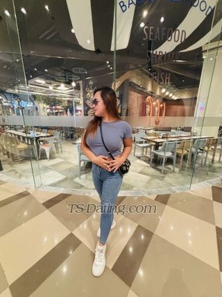 trans girl MaxineIsYours 4742958