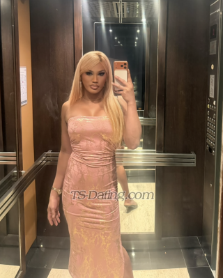 trans girl Maxinexx2525 2389341 trans girl Maxinexx2525 2389341
