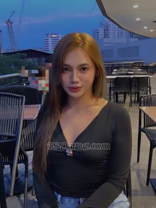 trans girl Maxxii 7904128
