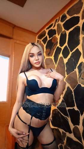 trans girl MayaVivianHo 2440173 trans girl MayaVivianHo 2440173