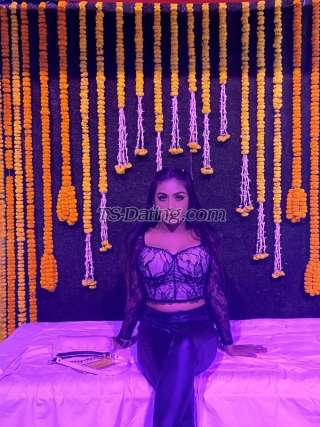 trans girl Mayeshasen 1685055