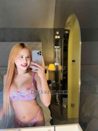 trans girl Mayrisma 2407969