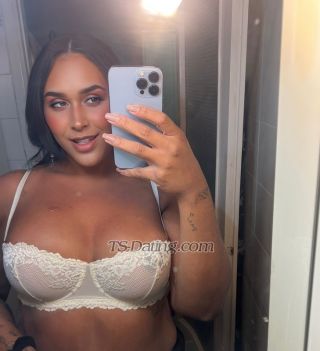 trans girl Maytesilva 1056042