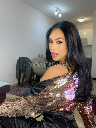 trans girl MeaHotty 6443889