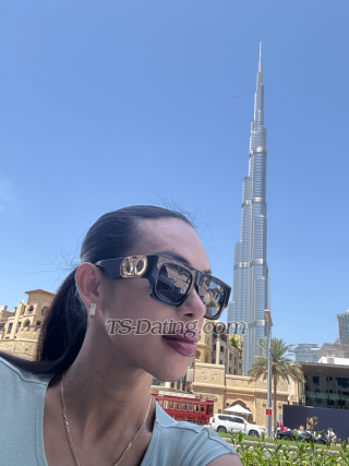 trans girl MeaHotty 7713041