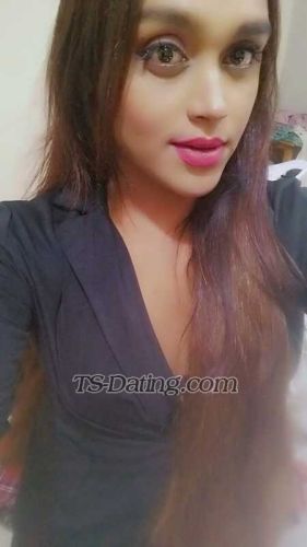 trans girl Meenakshi9073 8026849