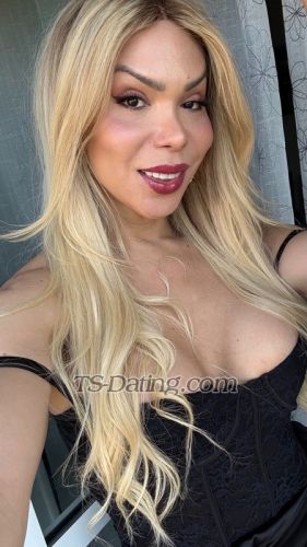 trans girl MelAngel 2498804 trans girl MelAngel 2498804