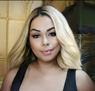 MelQistina dating ad