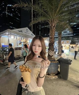 trans girl Melle 7929771