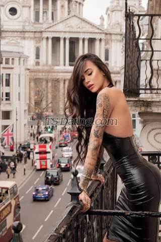 trans girl Mickaela 0720473 trans girl Mickaela 0720473