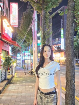 trans girl MilkMilk 0539616 trans girl MilkMilk 0539616