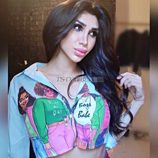 trans girl MiraTr25 7015390 trans girl MiraTr25 7015390