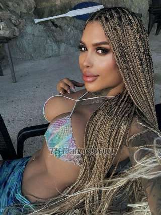 trans girl MissIssa 0177053 trans girl MissIssa 0177053