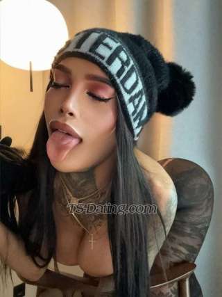 trans girl MissIssa 0177077 trans girl MissIssa 0177077