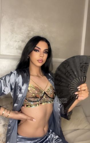 trans girl MissMoan 3785567