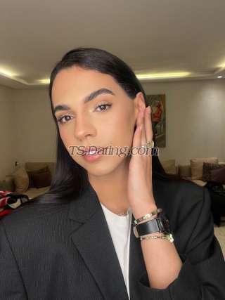 trans girl MissMoan 4051556