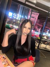 Miss Rora Phuket Transex Ich bin in Patong Phuket Thailand treffen Lady Boy kann proaktiv sein und Frauen und Männer aufreißen.