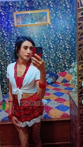 trans girl Misspavitra 2587514