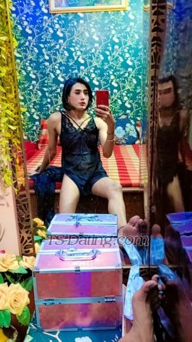 trans girl Misspavitra 6076076