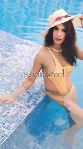 trans girl MistresIsha 6226603