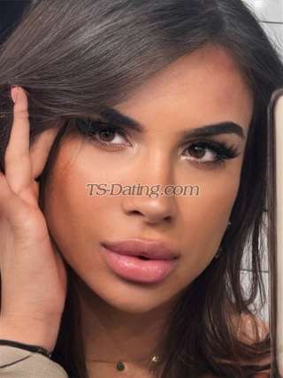 trans girl ModelHayley 9506230