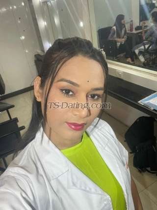 trans girl Modhumondal 7476792 trans girl Modhumondal 7476792