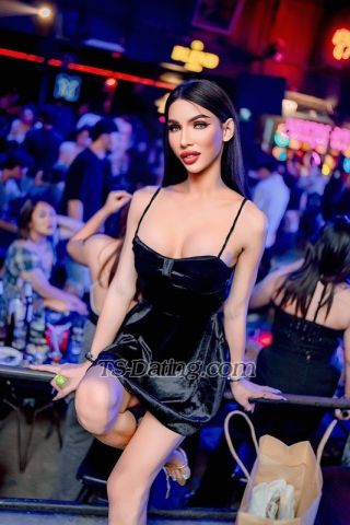 trans girl Moji44 5383558