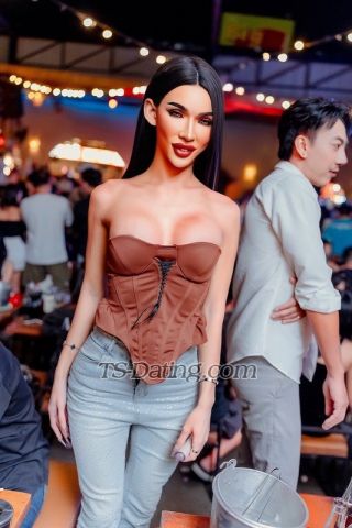 trans girl Moji44 6174378