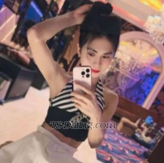 trans girl MonCherie 1576692 trans girl MonCherie 1576692