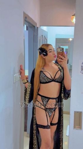 trans girl MonsterQueen 4896805