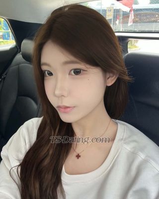 trans girl Montfercia 7177370