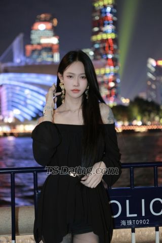 trans girl Mookmuay1 3623299