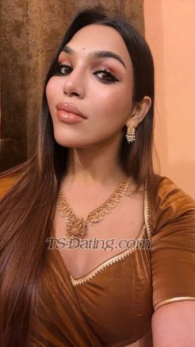 trans girl Mssneha 9448607