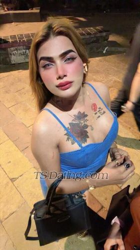 trans girl MuskanJ 2539145