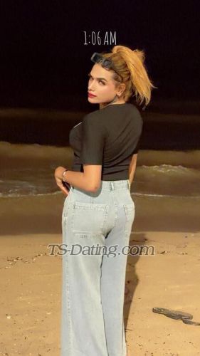 trans girl MuskanJ 2703515