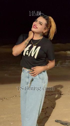 trans girl MuskanJ 2703540