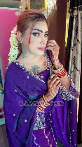 trans girl MuskanJ 4584148