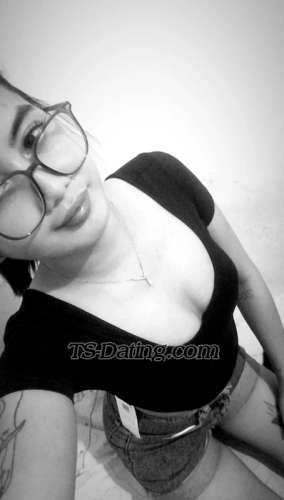 trans girl mendozachesca 2740198 trans girl mendozachesca 2740198