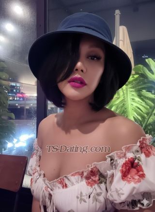 trans girl minieme 8708956