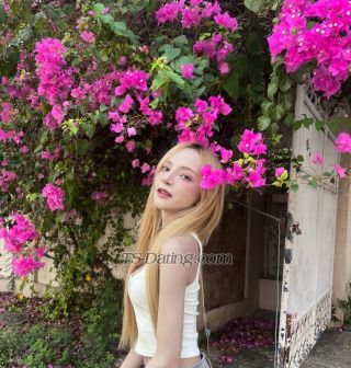 trans girl ministella 0930618